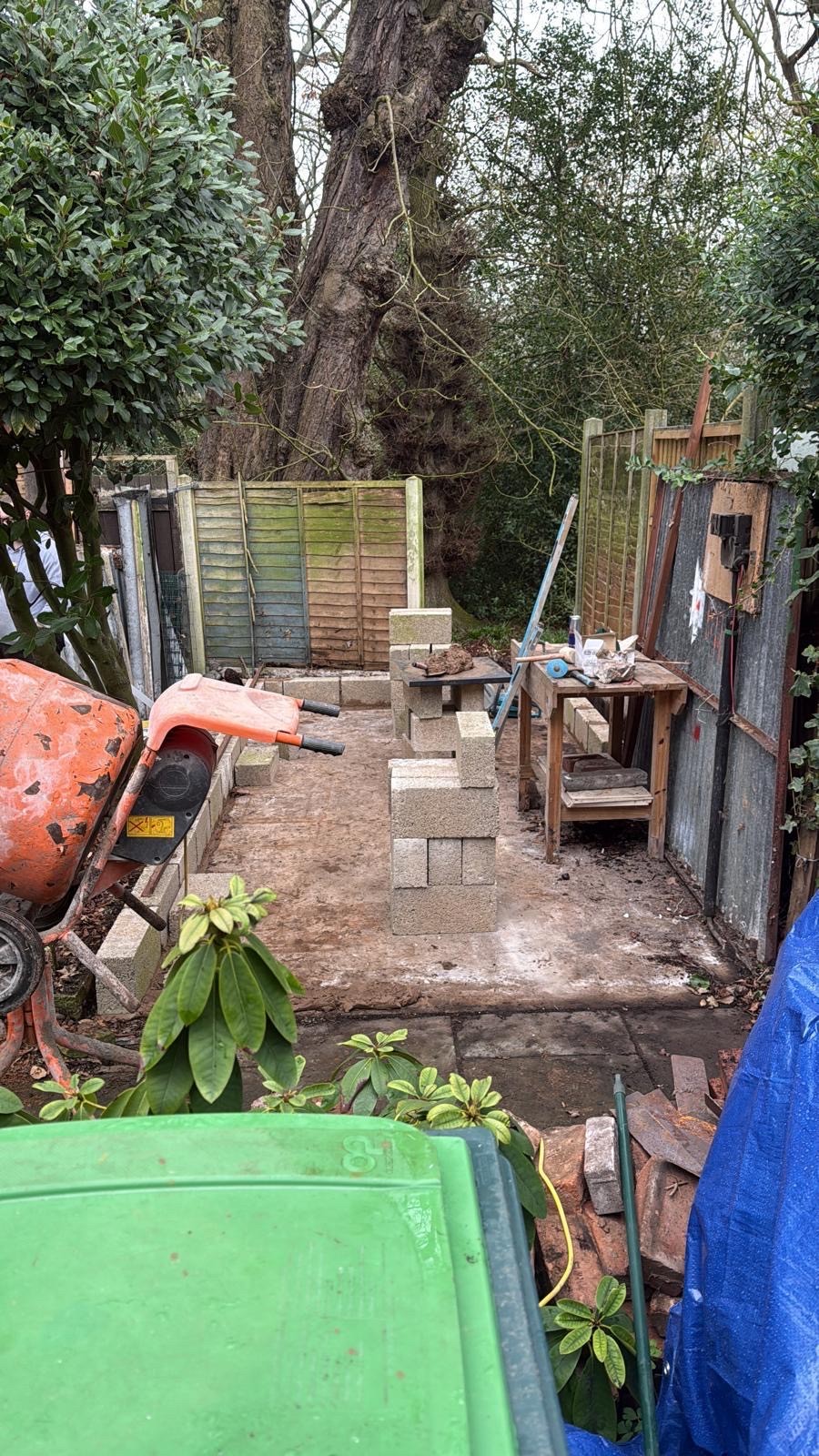 Ozz outhouse project, build stage 1 of 5